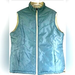 Ruff Hewn Reversible vest. Pockets on both sides. Women’s size XL.